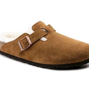 - Womens Birkenstock Boston Shearling Clog size 9